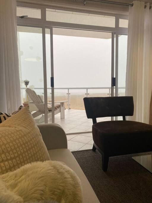 A Zen And Chic Beachfront Apartment Swakopmund Zewnętrze zdjęcie