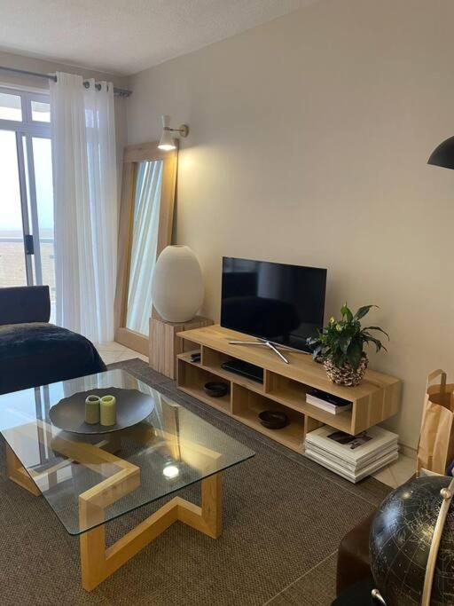A Zen And Chic Beachfront Apartment Swakopmund Zewnętrze zdjęcie